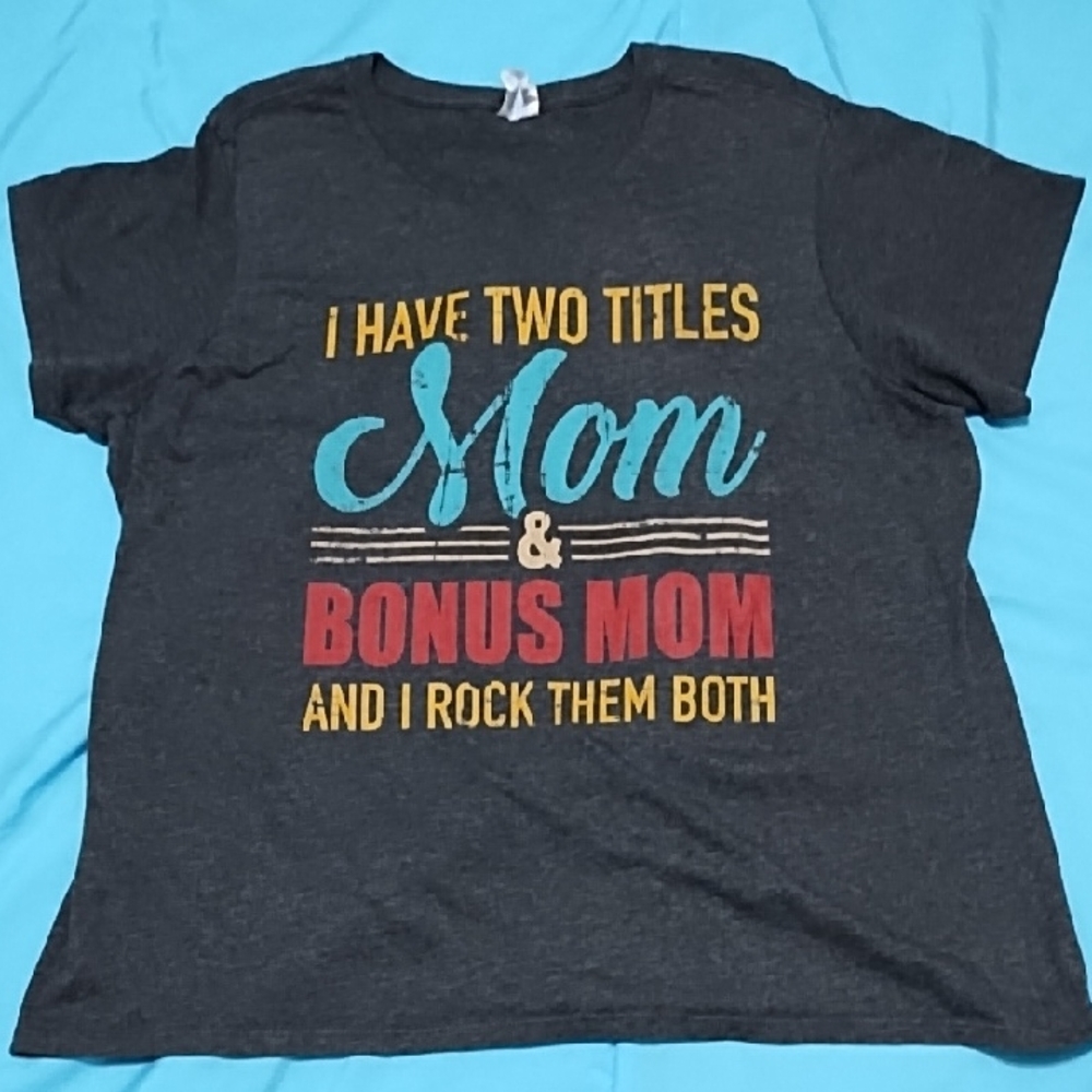 Charcoal Tee For The Bonus Mom.